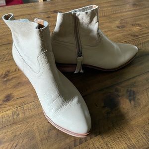 Frye, worn only one time